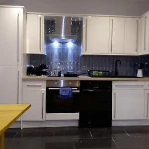 17 South Street Flat , Scarborough United Kingdom